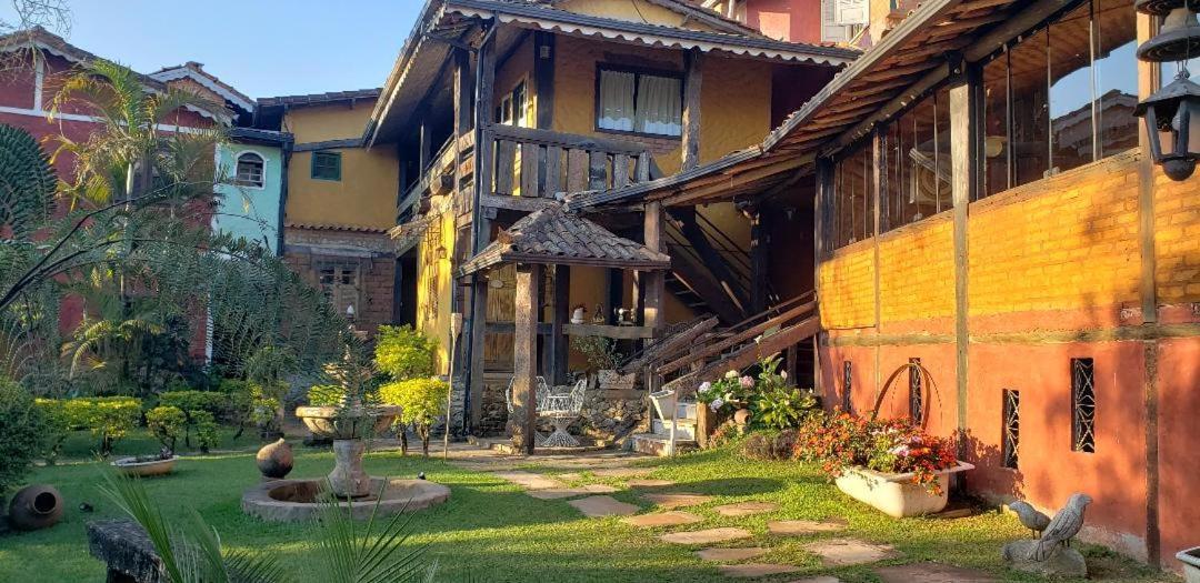 Palavras Novas Inn